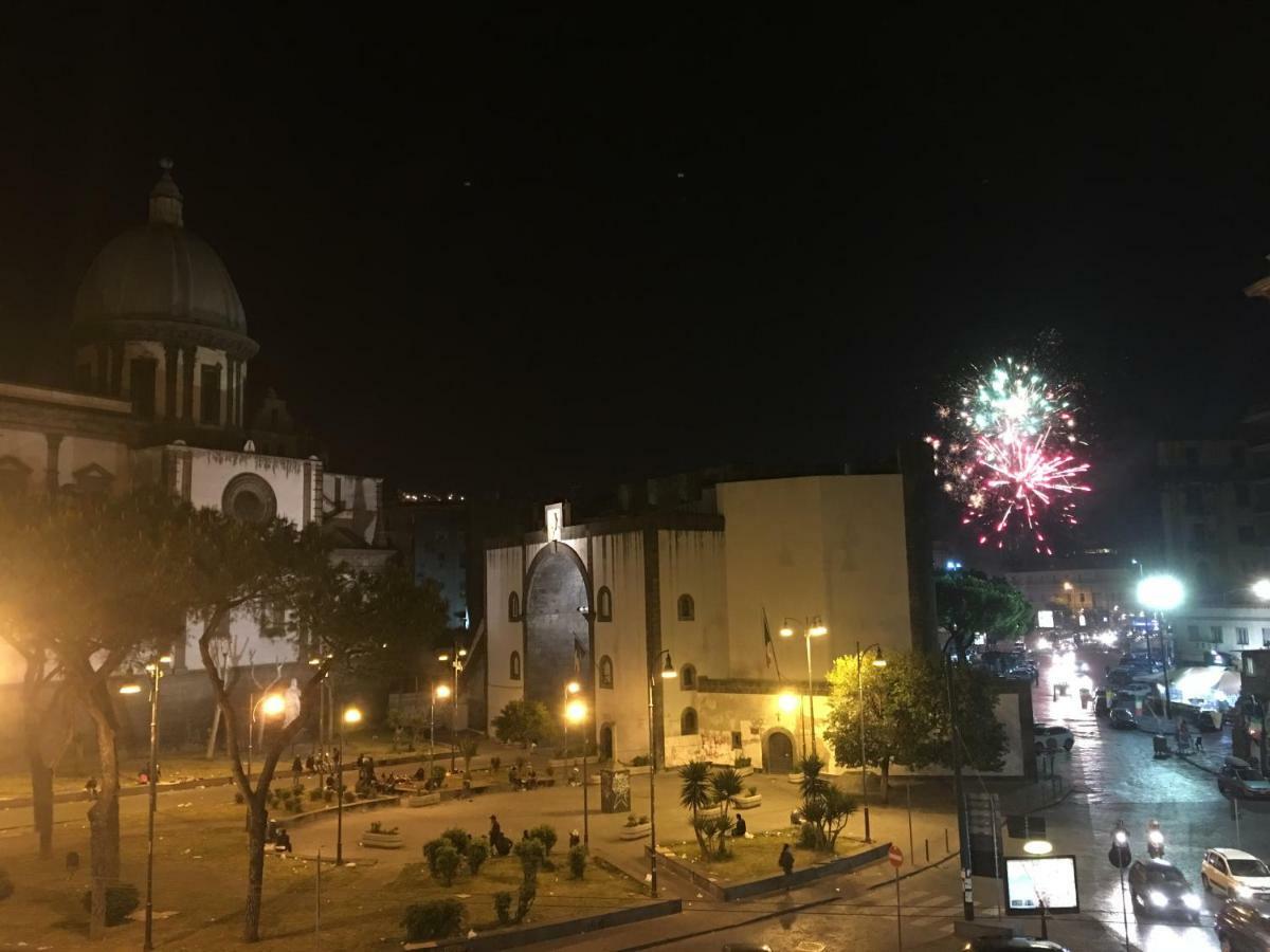 Porta Capuana Napoli